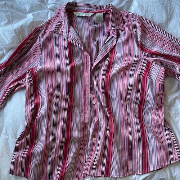 Red and White Button up shirt - Picture 2 of 8